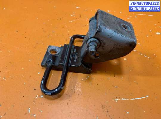 купить Петля двери на Volkswagen Touareg