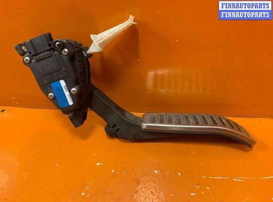 Педаль газа VG2578813 на Volkswagen Touareg