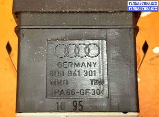 купить Кнопка корректора фар на Audi A4