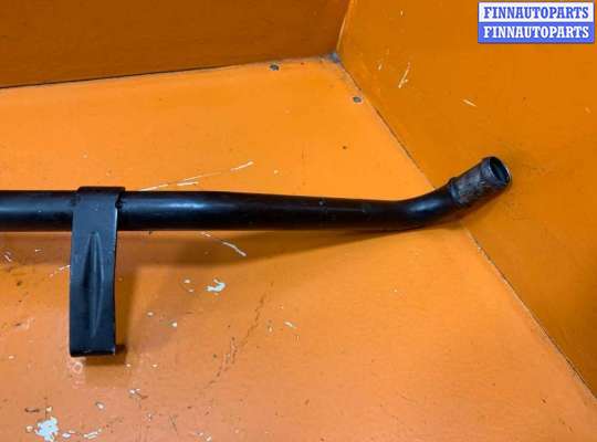 купить Трубка охлаждающей жидкости металлическая на Volkswagen Touareg