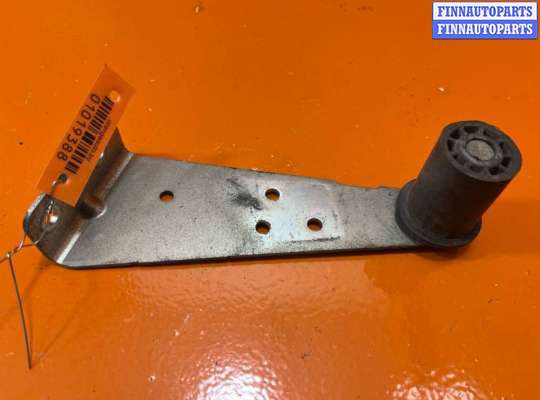 купить Ограничитель открывания двери на Volkswagen Crafter