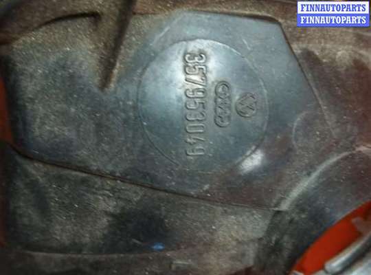 купить Поворотник левый на Volkswagen Passat