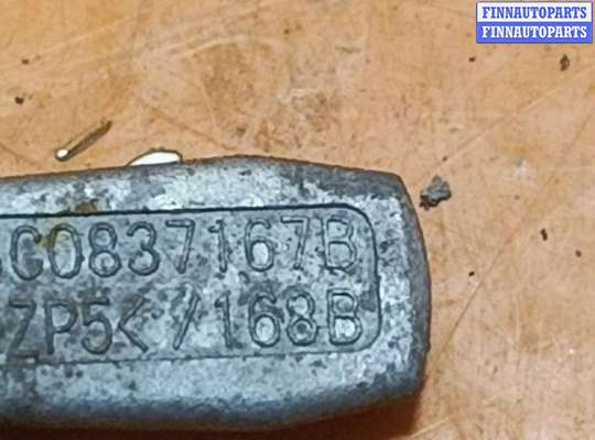 купить Личинка дверного замка на Volkswagen Passat