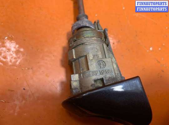 Личинка дверного замка VG2578808 на Volkswagen Touareg