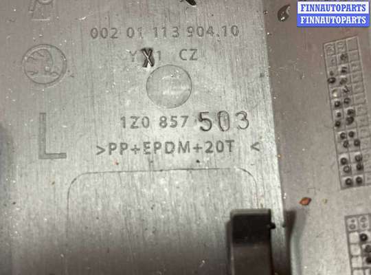 купить Накладка декоративная на торпедо на Skoda Octavia