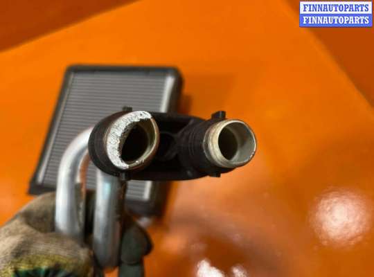 купить Радиатор отопителя (печки) на Volkswagen Passat