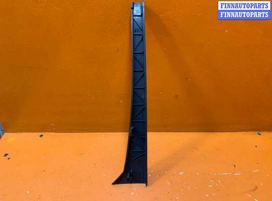 купить Накладка декоративная на Volkswagen Touareg