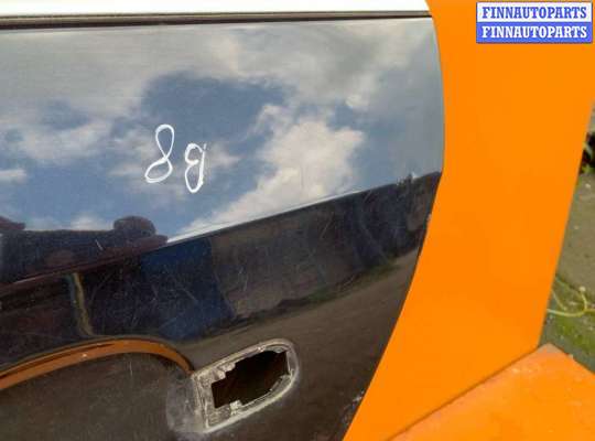 купить Дверь задняя левая на Volkswagen Golf