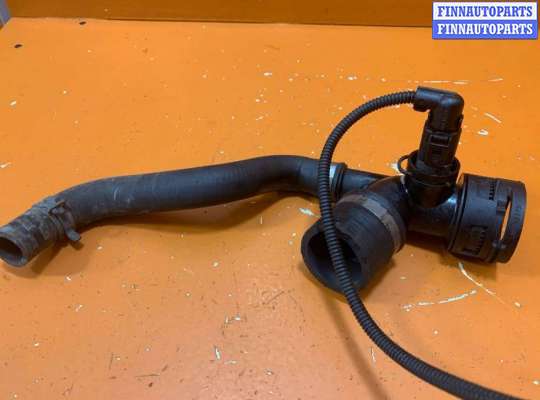 купить Патрубок (трубопровод, шланг) на Volkswagen Touareg