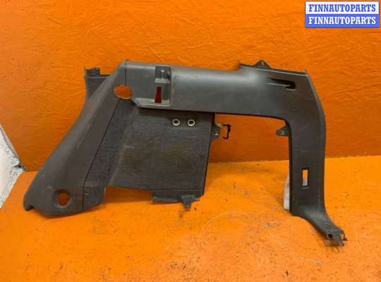 купить Обшивка багажника на Volkswagen Touareg