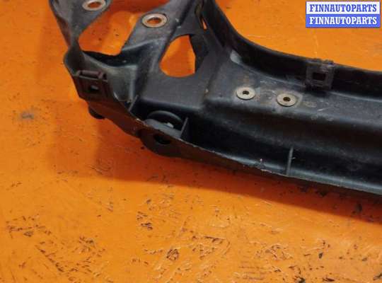 купить Передняя панель крепления облицовки (телевизор) на Audi a6