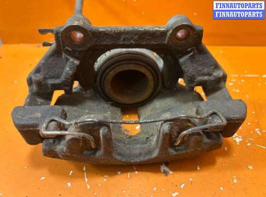 купить Суппорт передний правый на Audi A4