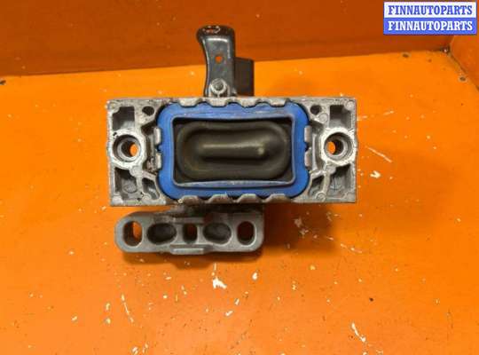 купить Подушка крепления двигателя на Volkswagen Passat