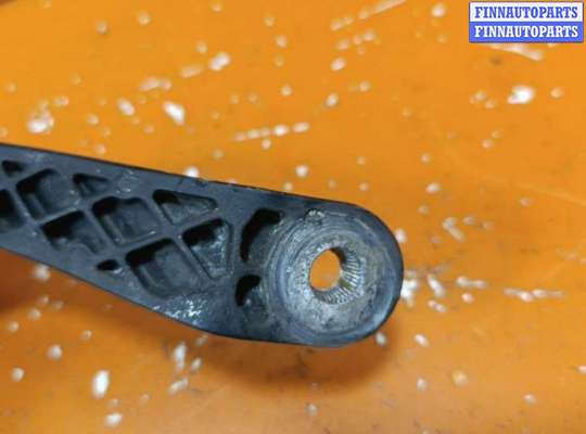 купить Щеткодержатель (поводок стеклоочистителя, дворник) на Volkswagen Sharan