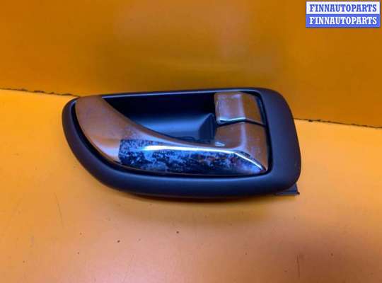 купить Ручка внутренняя задняя правая на Hyundai Terracan
