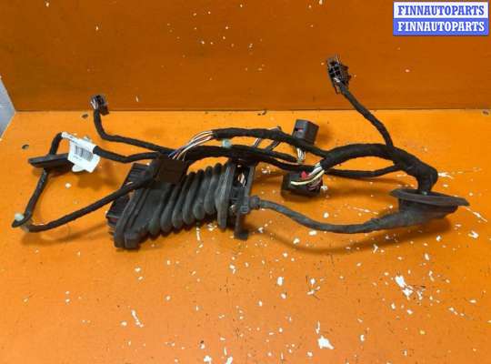 Купить Проводка двери на Volkswagen Passat Проводка двери VG2796467 на Volkswagen Passat