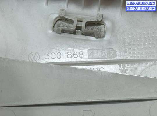 купить Обшивка стойки на Volkswagen Passat Alltrack