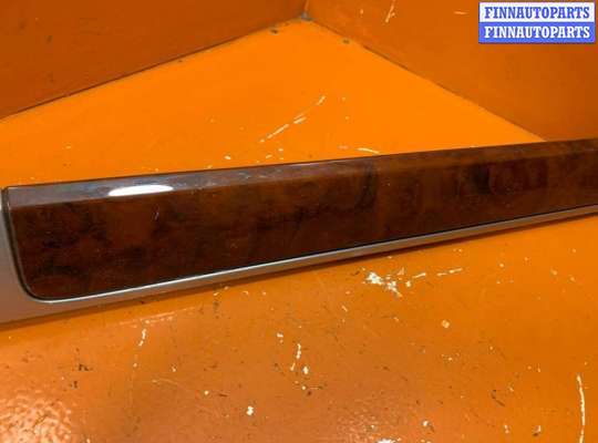 купить Накладка декоративная на Volkswagen Touareg