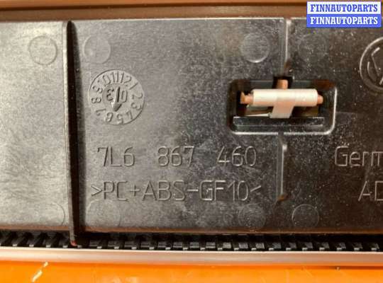 купить Накладка декоративная на Volkswagen Touareg