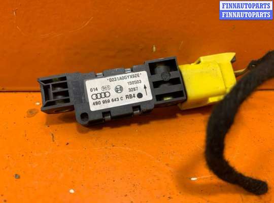 купить Датчик удара на Volkswagen Touareg