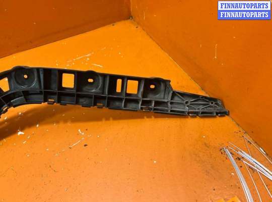 купить Кронштейн крепления бампера заднего на Volkswagen Passat