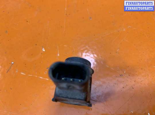 купить Датчик парктроника на Skoda Octavia