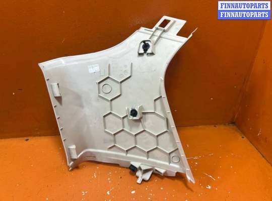 купить Обшивка стойки на Volkswagen Passat