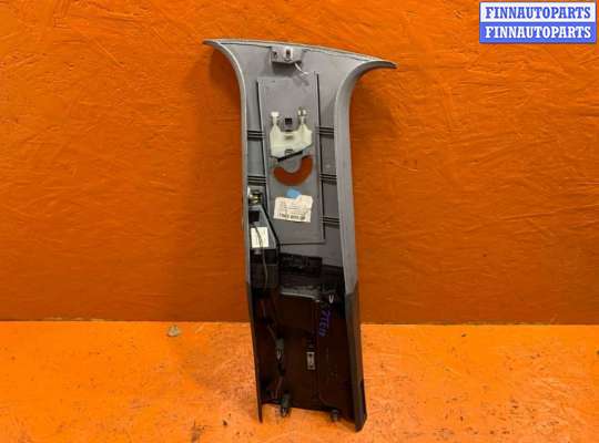 купить Обшивка стойки на Volkswagen Touareg