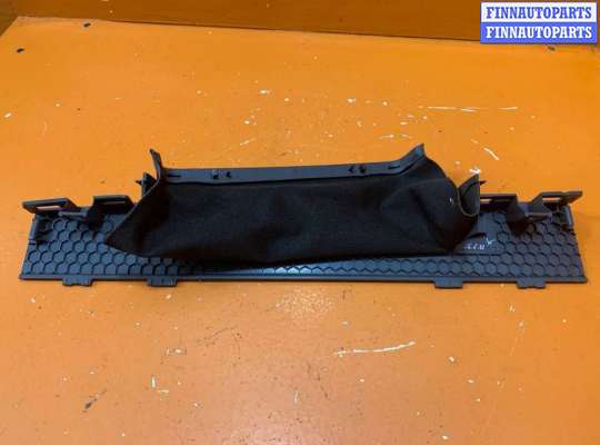 купить Накладка декоративная на торпедо на Volkswagen Touareg