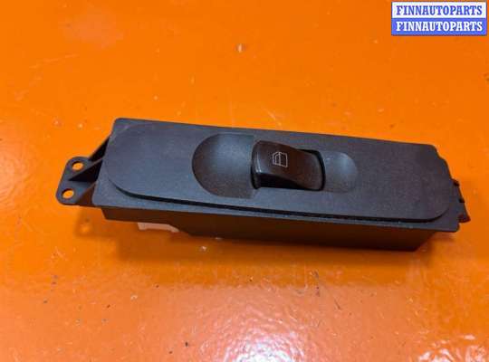 купить Кнопка стеклоподъемника переднего правого на Volkswagen Crafter