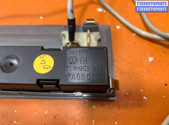 купить Фонарь салона (плафон) на Volkswagen Touareg