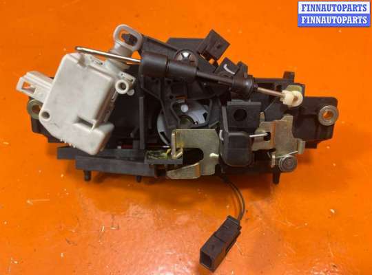 купить Ручка крышки багажника на Audi a6