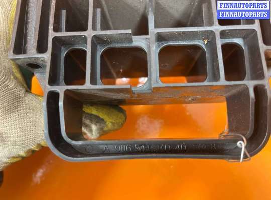 купить Кронштейн крепления на Volkswagen Crafter