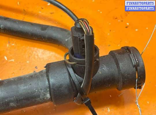 купить Патрубок радиатора на Audi a6