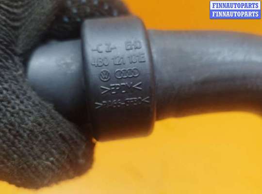 Патрубок (трубка, шланг) на Volkswagen Passat B5 (3B)
