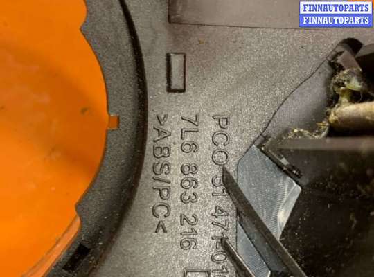 купить Консоль салона (кулисная часть) на Volkswagen Touareg