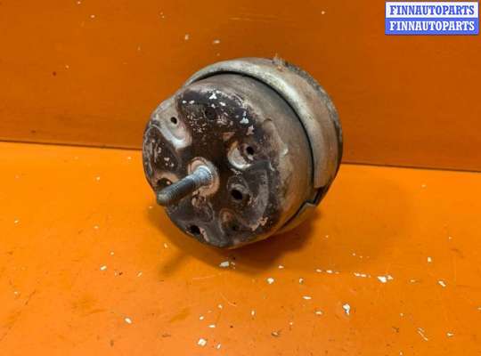 купить Подушка крепления двигателя на Volkswagen Passat