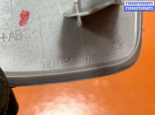 купить Накладка декоративная на торпедо на Skoda Octavia