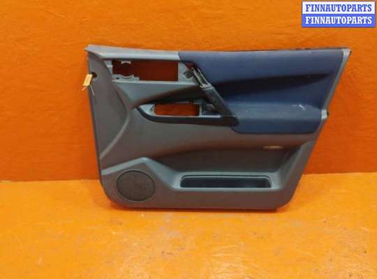 купить Обшивка двери передней правой (дверная карта) на Mitsubishi Space Runner