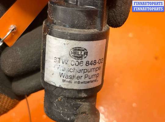 купить НАСОС (МОТОРЧИК) ОМЫВАТЕЛЯ СТЕКЛА на Audi a6