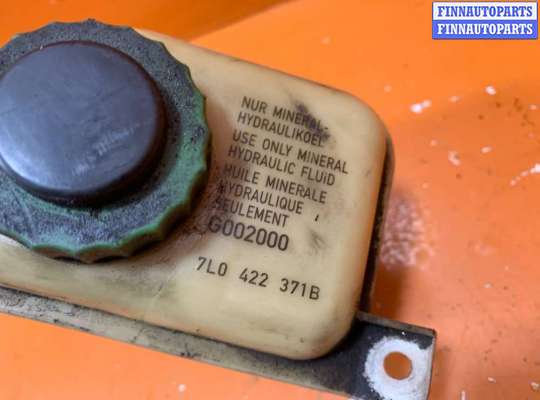 купить Бачок гидроусилителя на Volkswagen Touareg