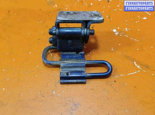 купить Петля двери на Volkswagen Passat