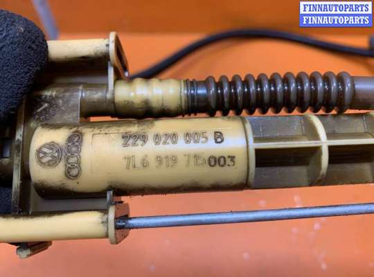 купить Трубка топливная на Volkswagen Touareg