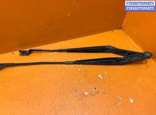 купить Щеткодержатель (поводок стеклоочистителя, дворник) на Volkswagen Passat