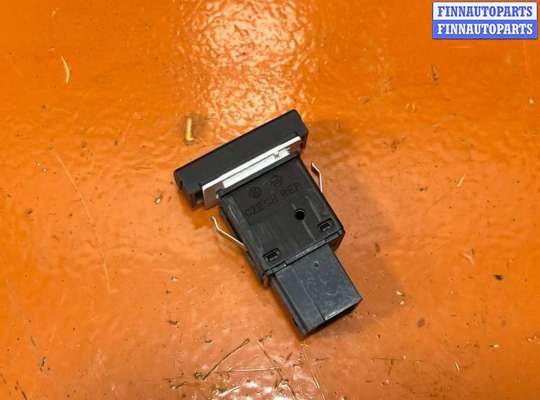 купить Кнопка антипробуксовочной системы (ABS/ESP) на Skoda Octavia