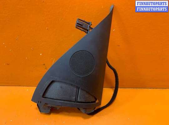 купить Накладка декоративная на Volkswagen Touareg