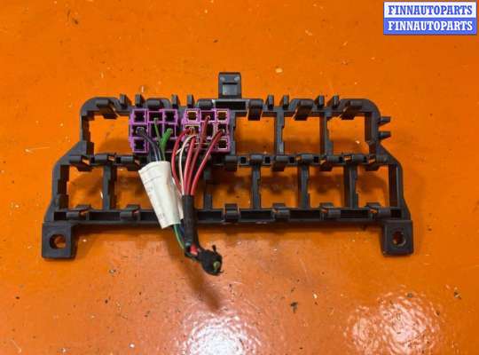 купить Блок предохранителей на Audi a6