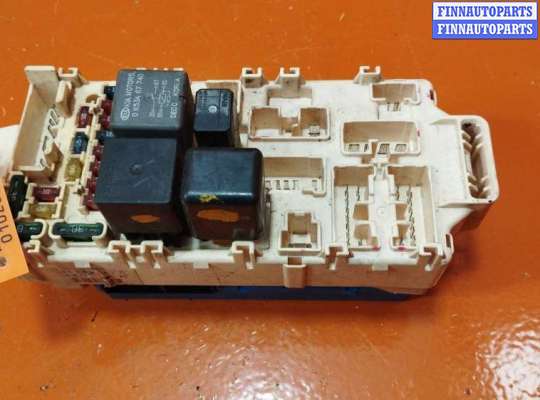 купить Блок предохранителей на Mitsubishi Space Runner