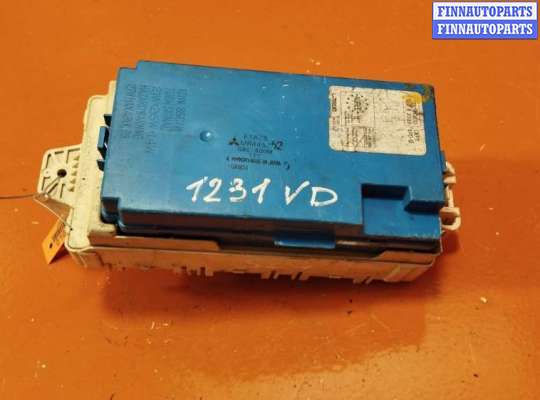 купить Блок предохранителей на Mitsubishi Space Runner