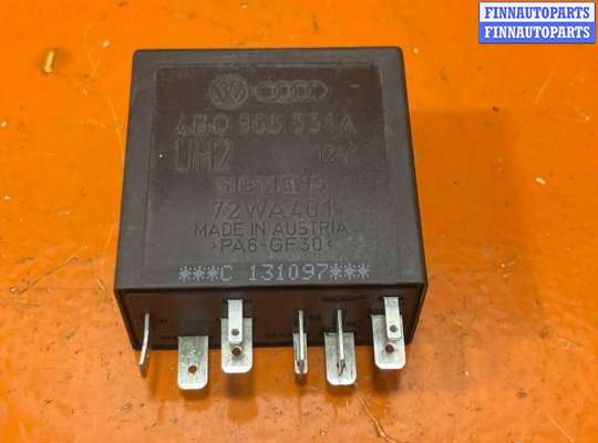 Реле (прочие) AU1647764 на Audi A4